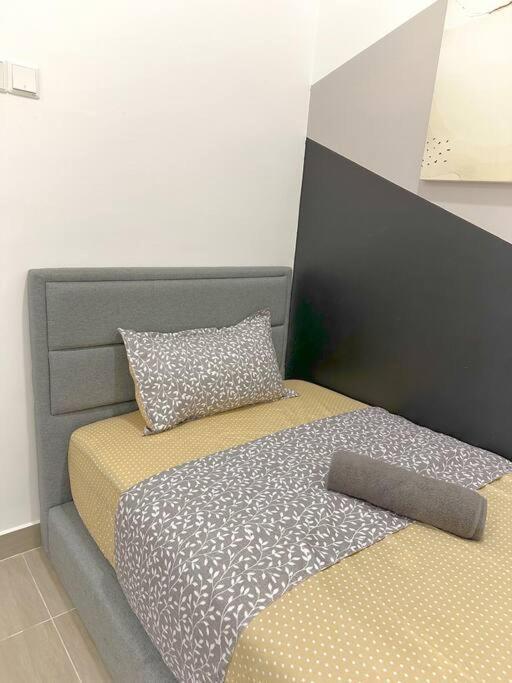 Netflix Two Bedroom Troika Kota Bharu Homestay 118 מראה חיצוני תמונה