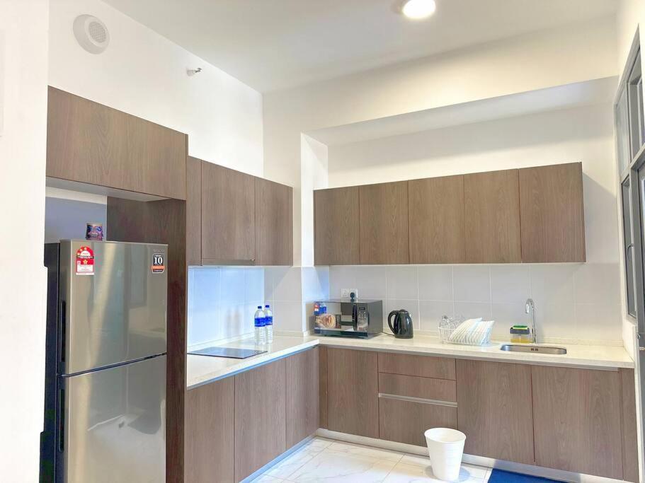 Netflix Two Bedroom Troika Kota Bharu Homestay 118 מראה חיצוני תמונה